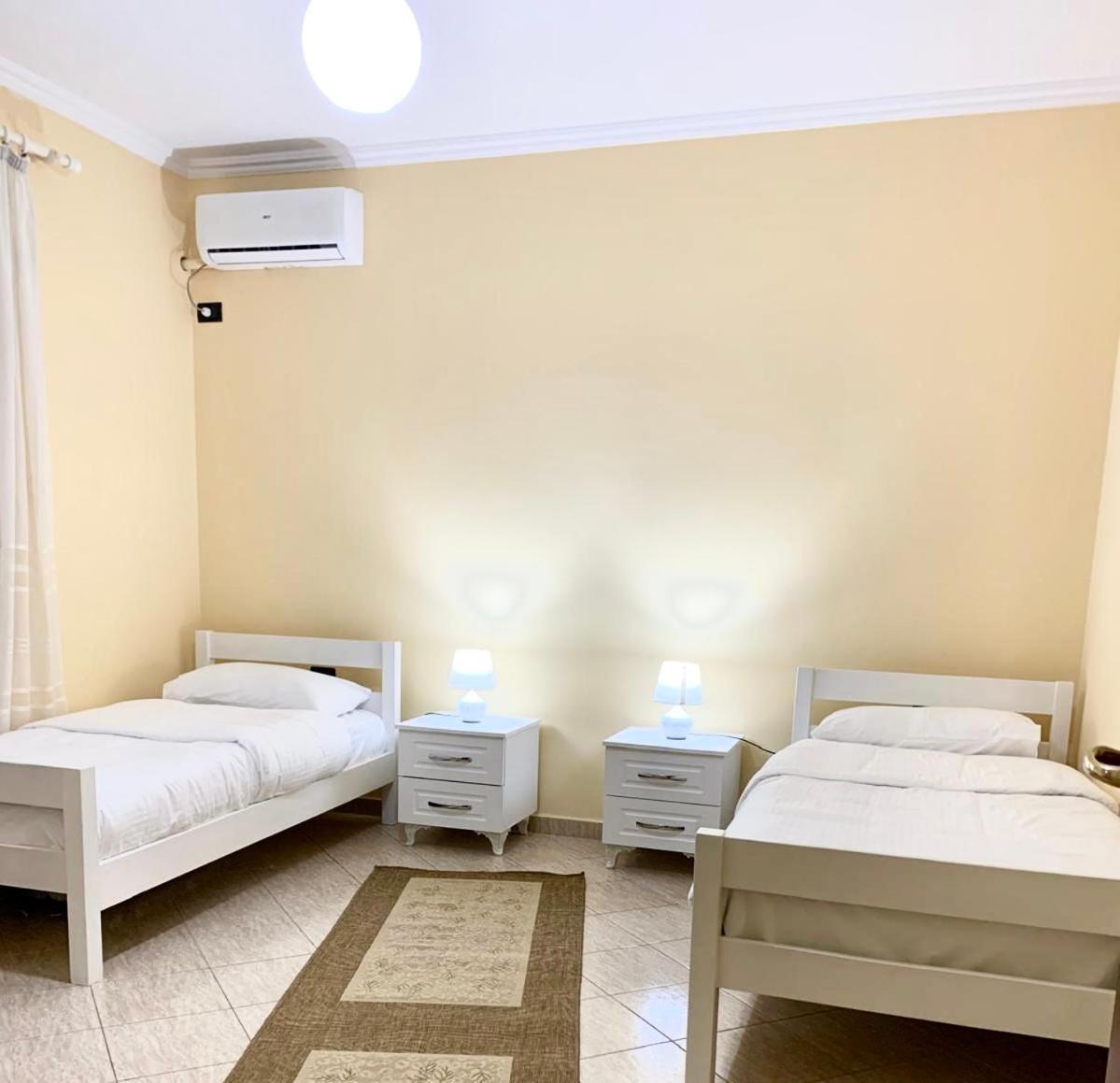Heart Of Tirana Villa Bagian luar foto
